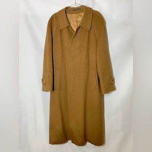 Burberry London Trench Coat EUC
